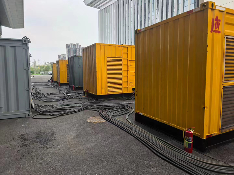 通许不同季节柴油发电机组保养有哪些注意事项?